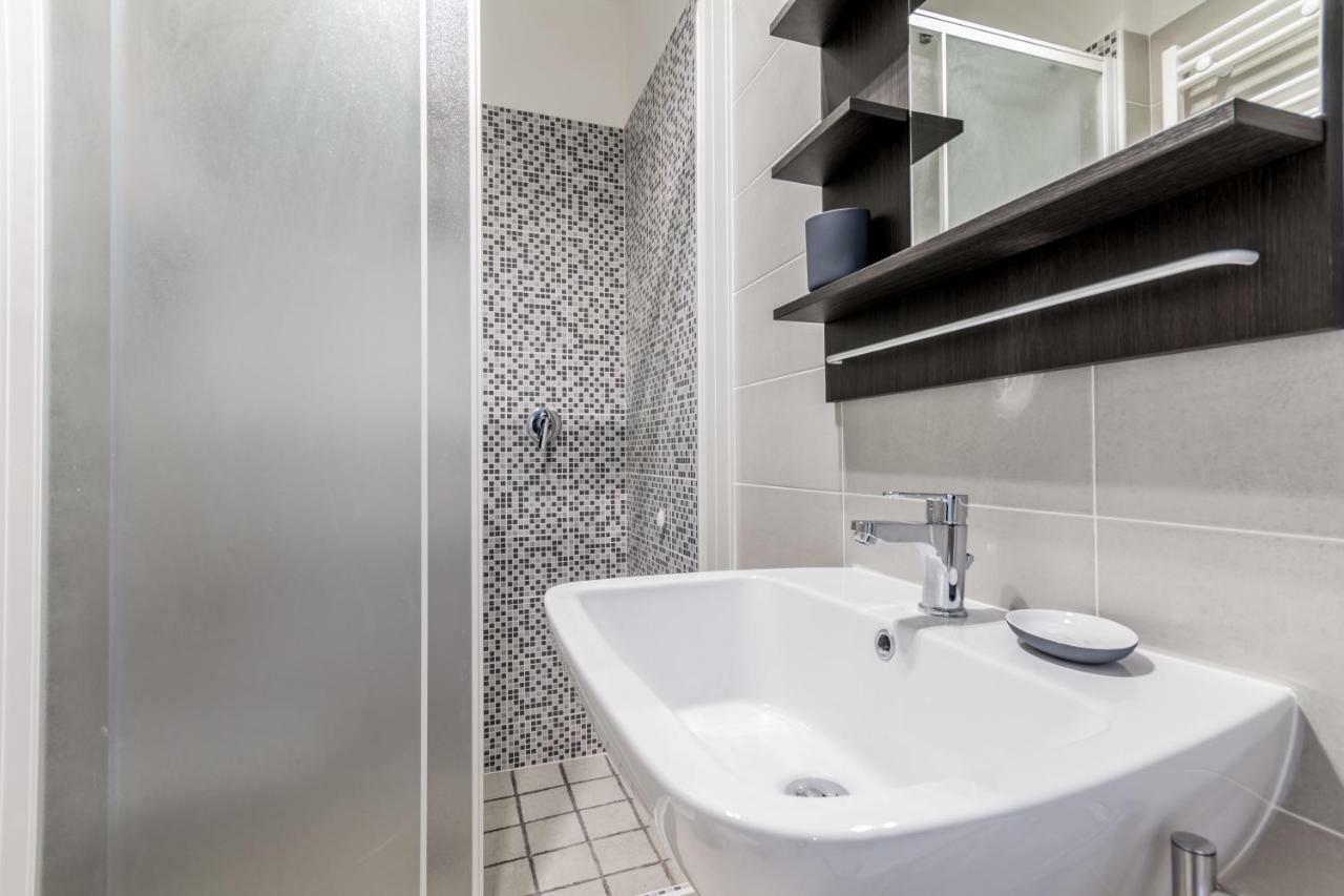 Marconi 94 - Apartment&Private Rooms Rome Extérieur photo